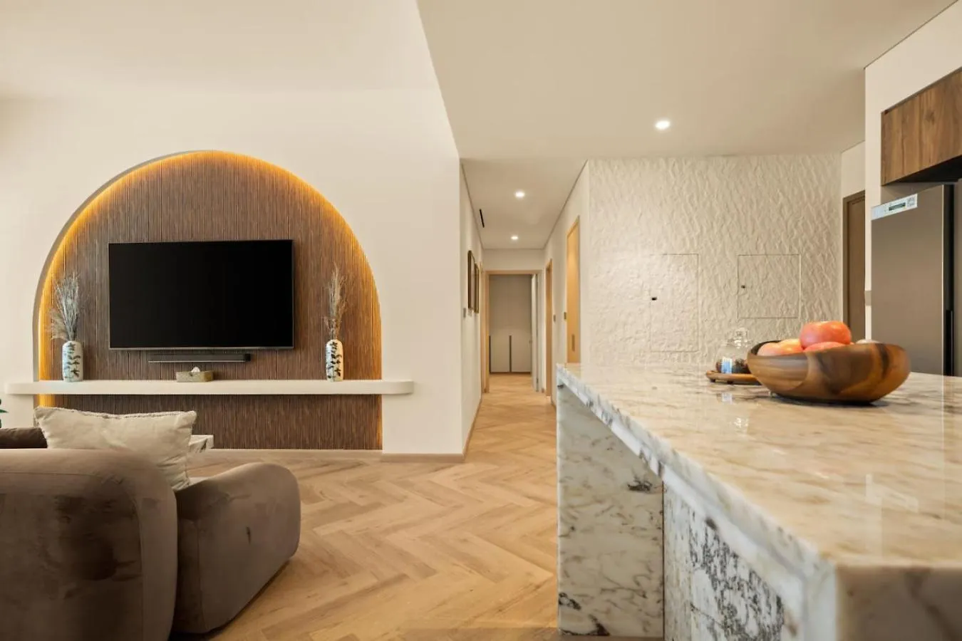Seraya Residence 18 - 2Bdr - Burj And Opera Views - Fully Serviced Dubai Apartment